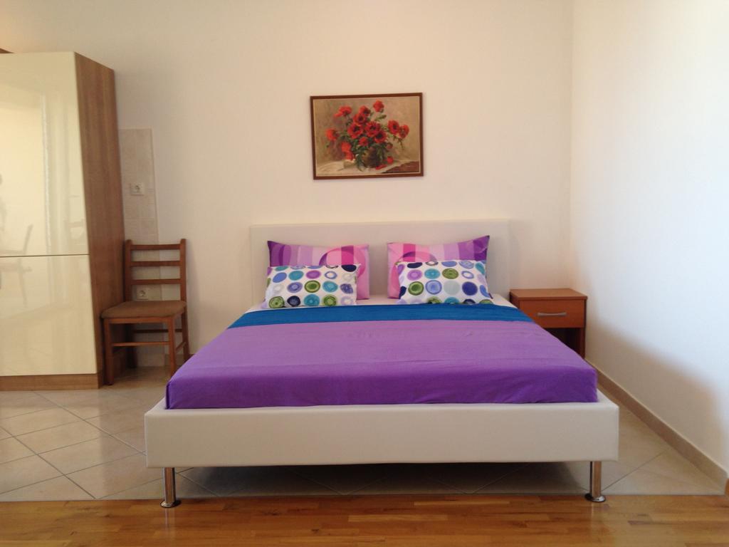 Gala Apartments Omis Exterior photo